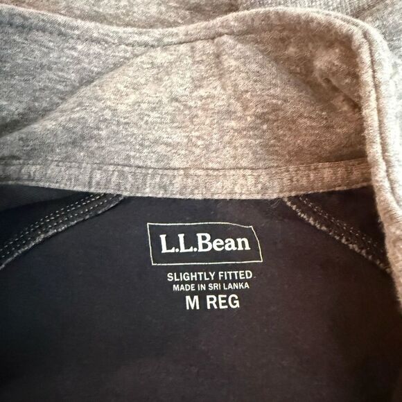 L.L.Bean Slitty fitted pullover Size M - Picture 9 of 9